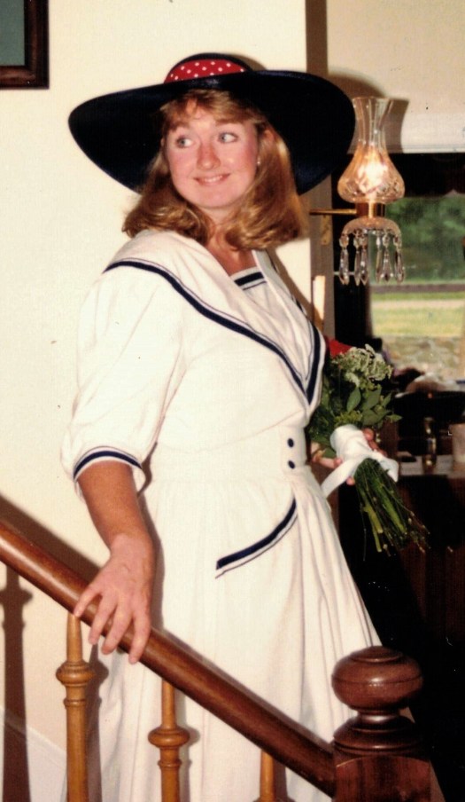 Descending the staircase to Pachelbel's Canon in D. I know. Please don't judge.